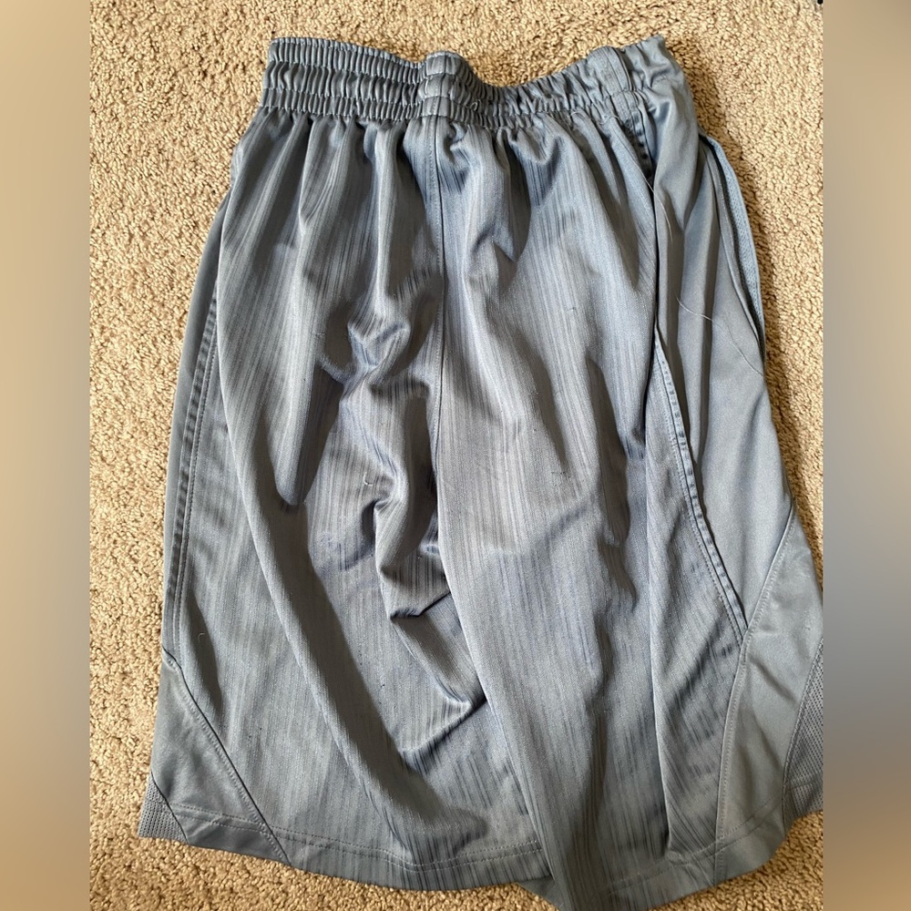 Nike shorts gray